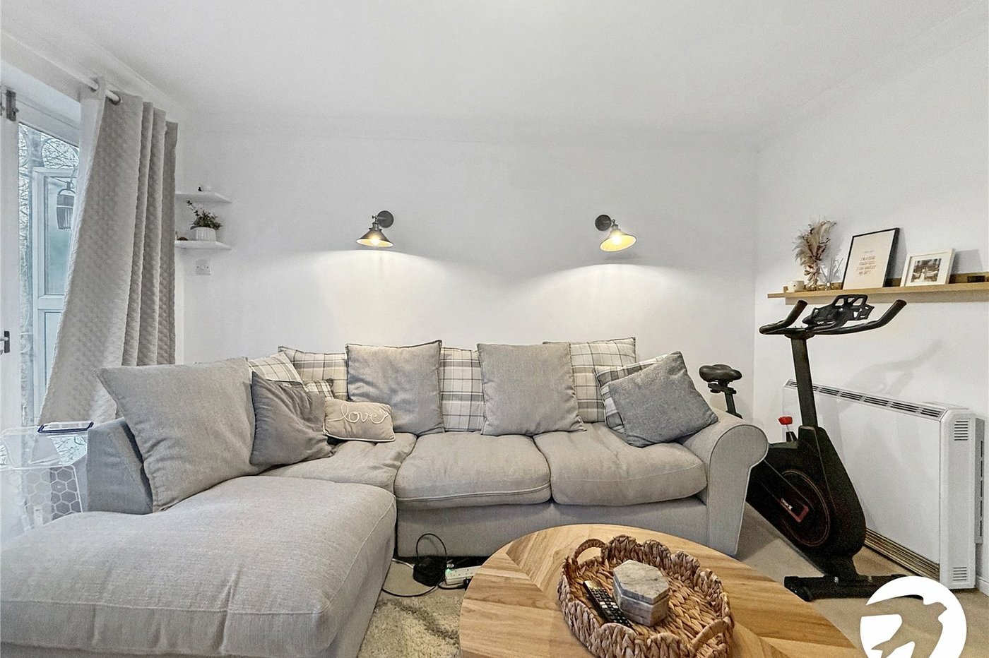 2 bedroom property to rent in Maidstone | Robinson Michael & Jackson