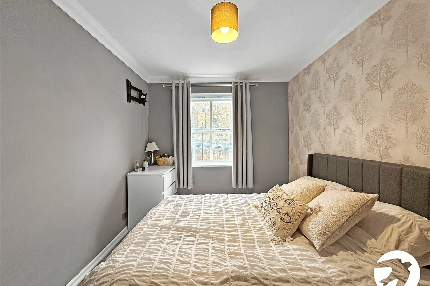 2 bedroom property to rent in Maidstone | Robinson Michael & Jackson