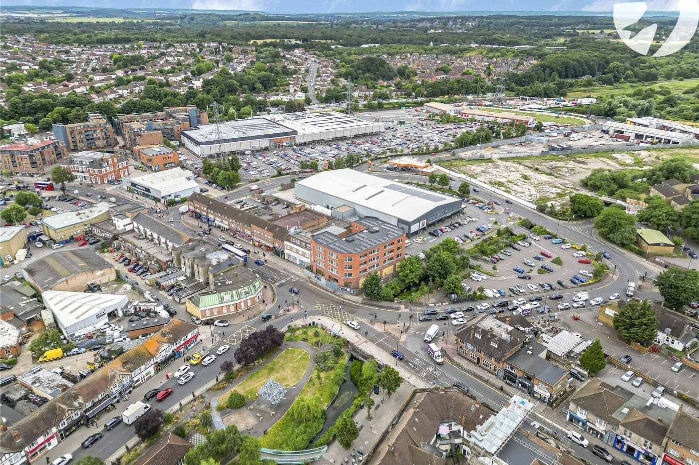 2 bedroom property to rent in 154 Crayford Road | Robinson Jackson