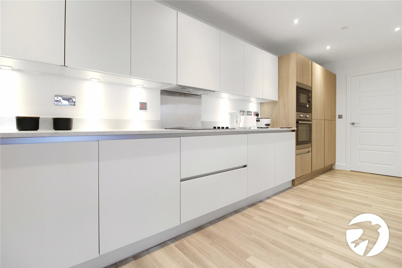 2 bedroom property to rent in Weldon | Robinson Michael & Jackson