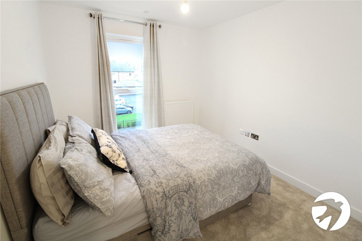 2 bedroom property to rent in Weldon | Robinson Michael & Jackson