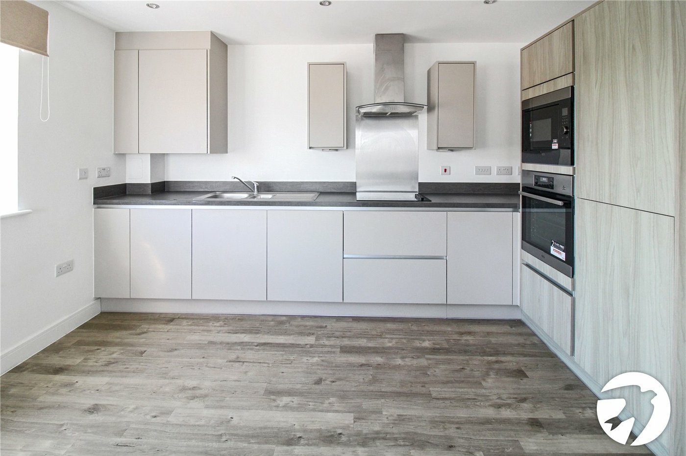2 bedroom property to rent in Weldon | Robinson Michael & Jackson