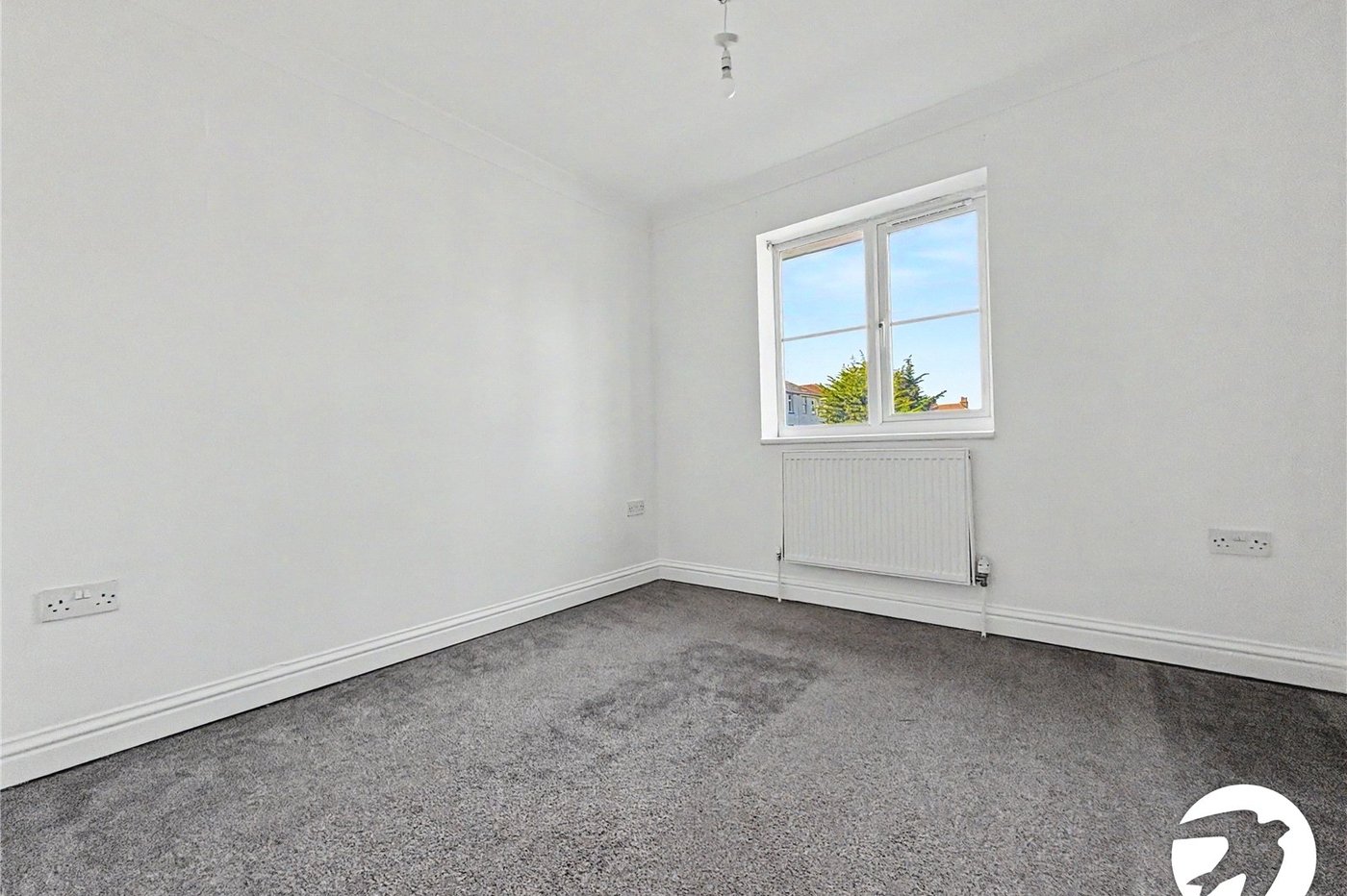 2 bedroom property to rent in Rochester | Robinson Michael & Jackson