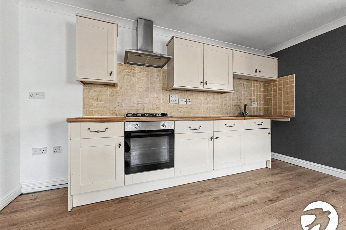 2 bedroom property to rent in Rochester | Robinson Michael & Jackson