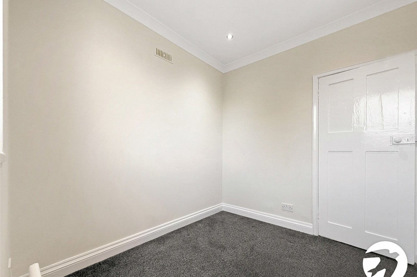 3 bedroom house to rent in Lewisham | Robinson Jackson