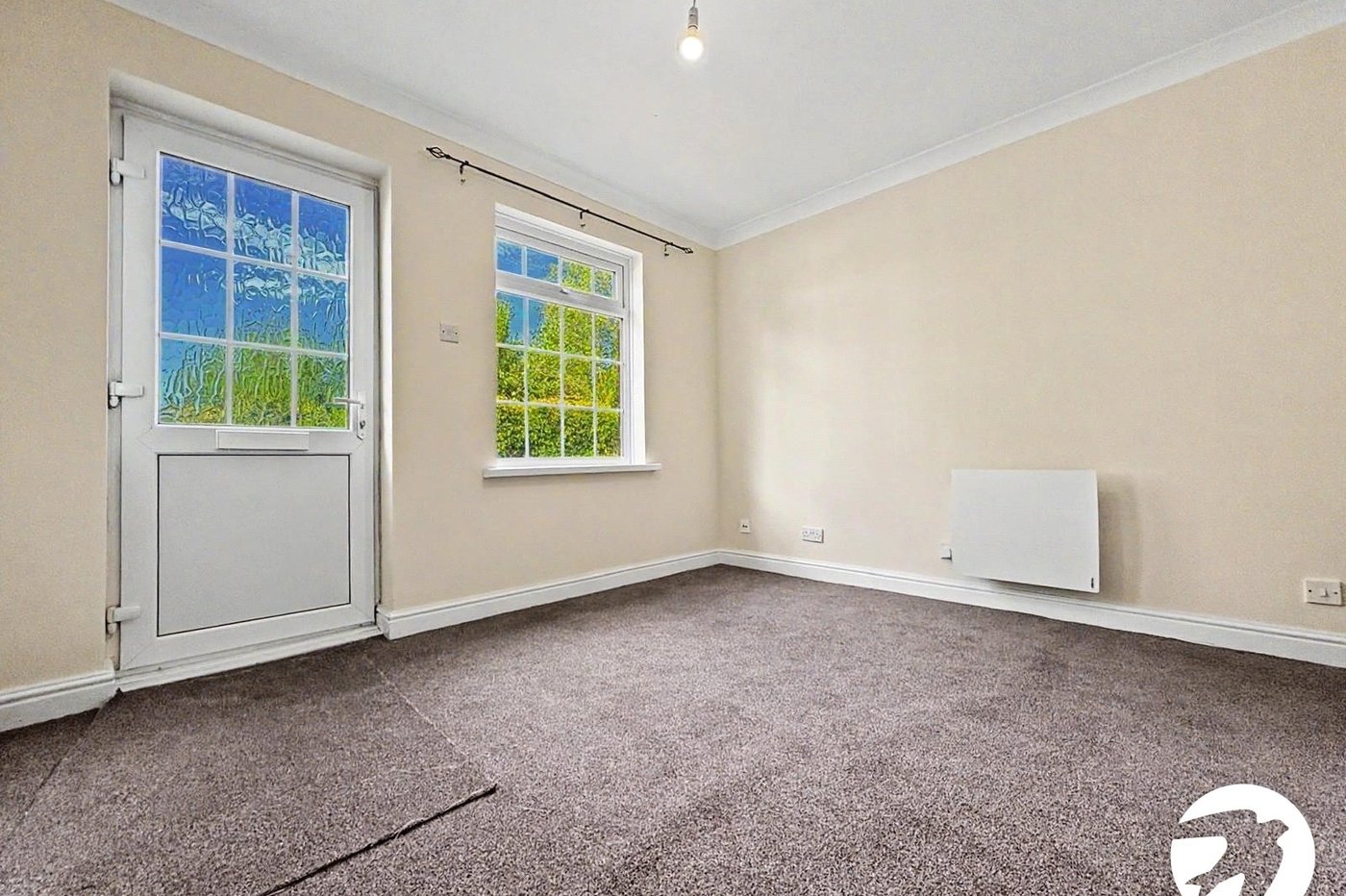1 bedroom property to rent in East Street | Robinson Michael & Jackson