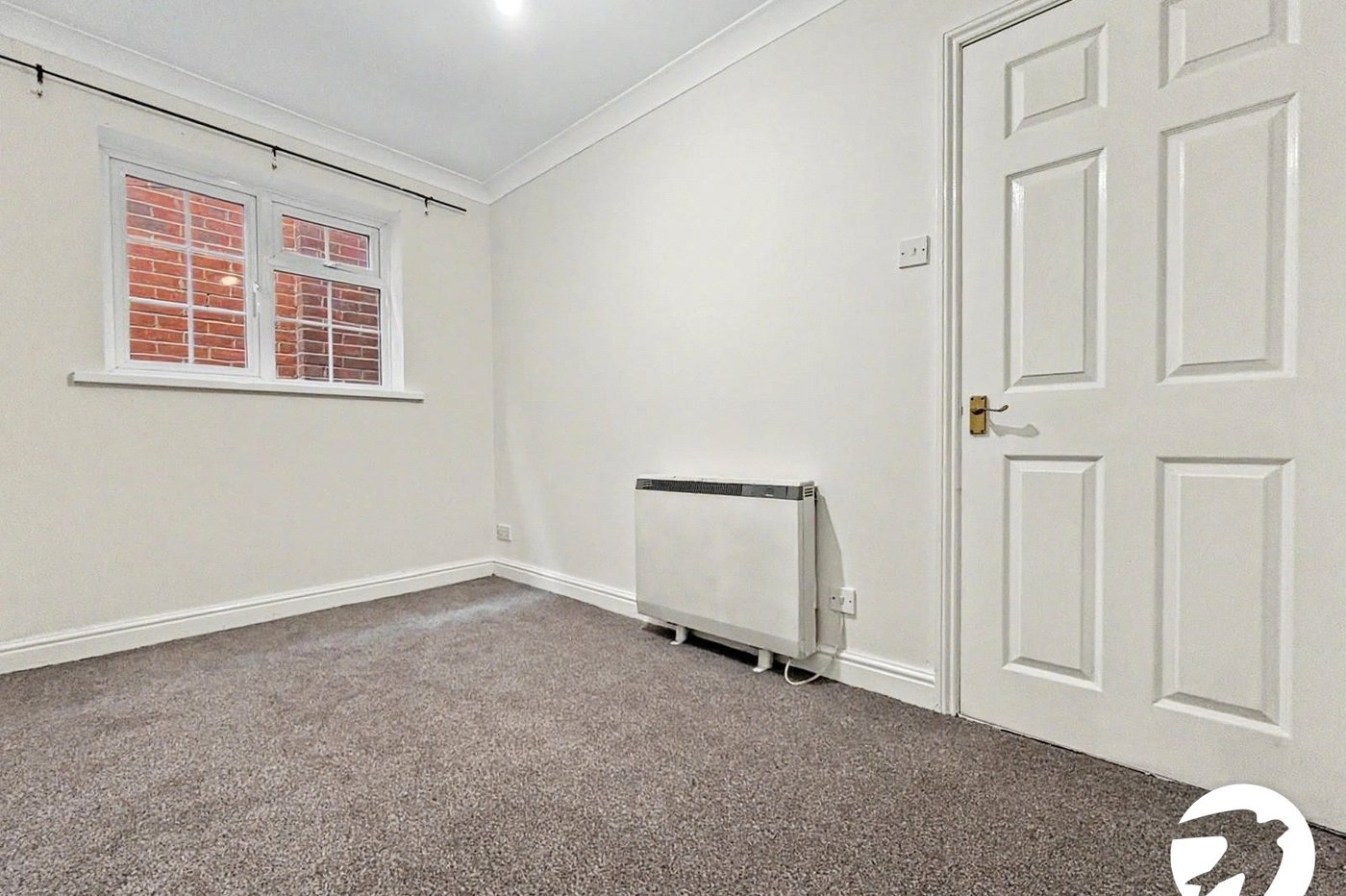 1 bedroom property to rent in East Street | Robinson Michael & Jackson