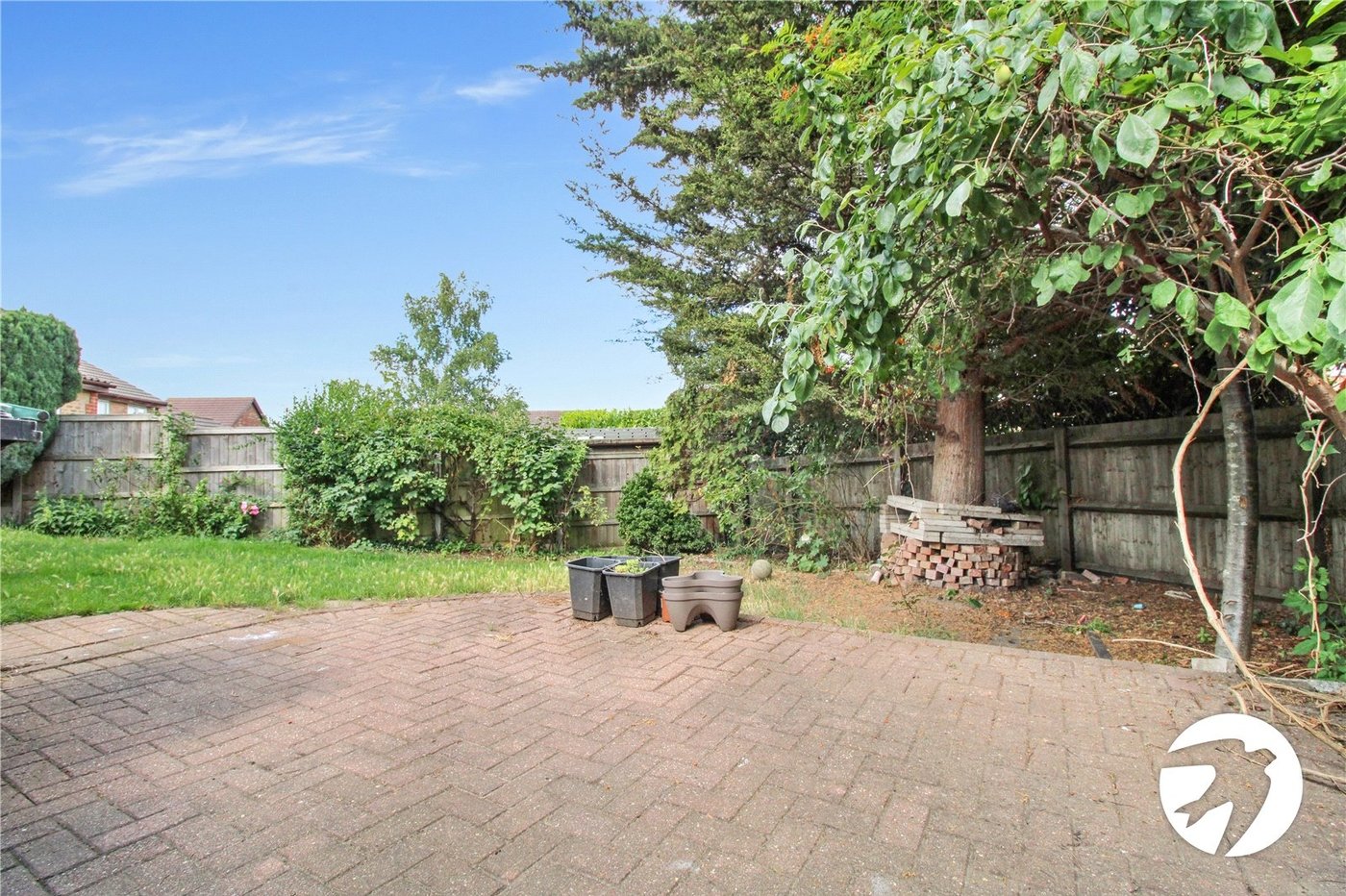 3 bedroom house to rent in Northfleet | Robinson Michael & Jackson