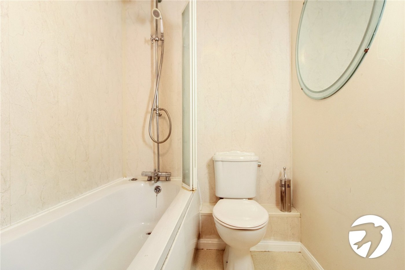 3 bedroom house to rent in Northfleet | Robinson Michael & Jackson