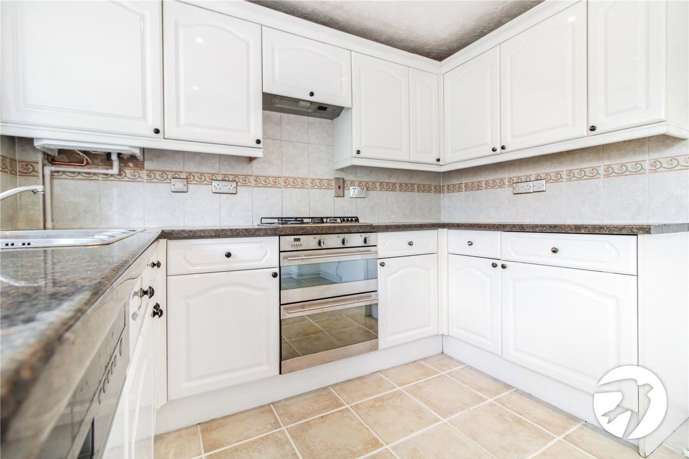 3 bedroom house to rent in Northfleet | Robinson Michael & Jackson