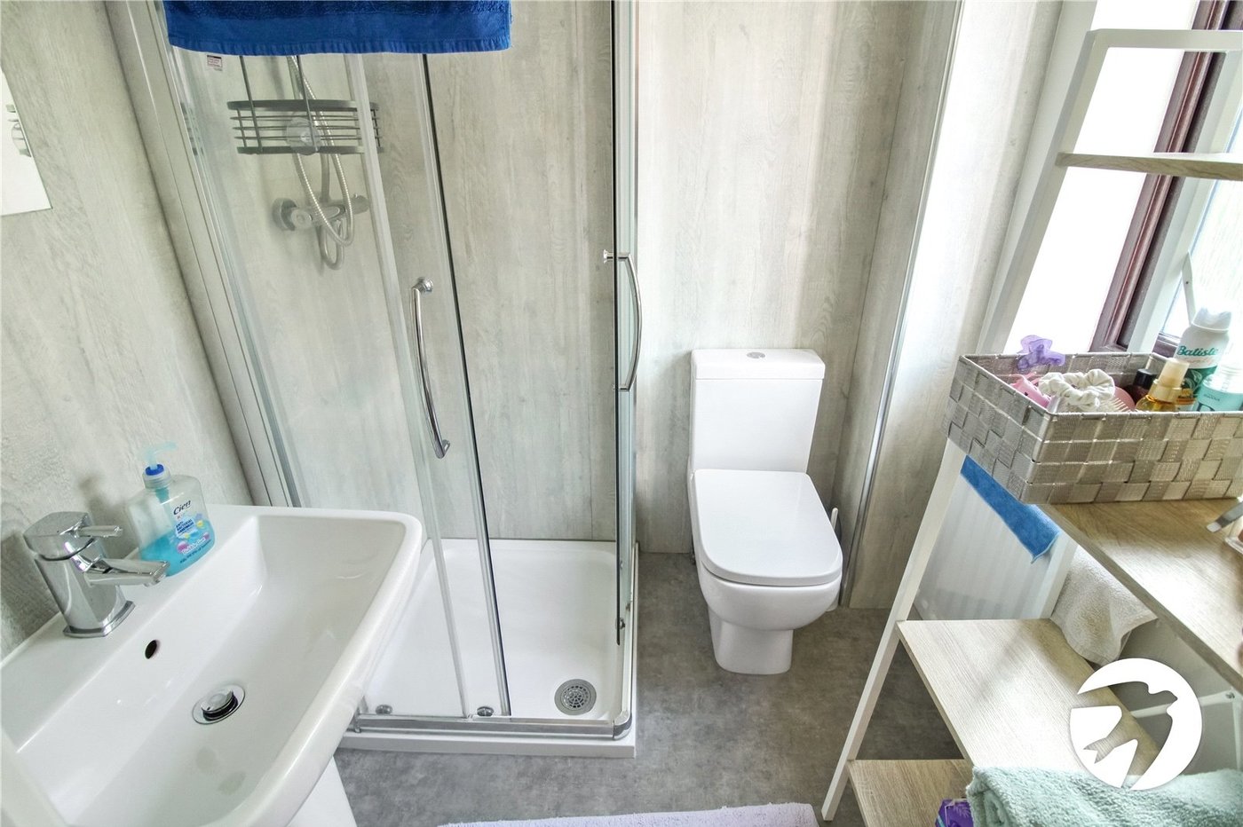 2 bedroom house to rent in Northfleet | Robinson Michael & Jackson