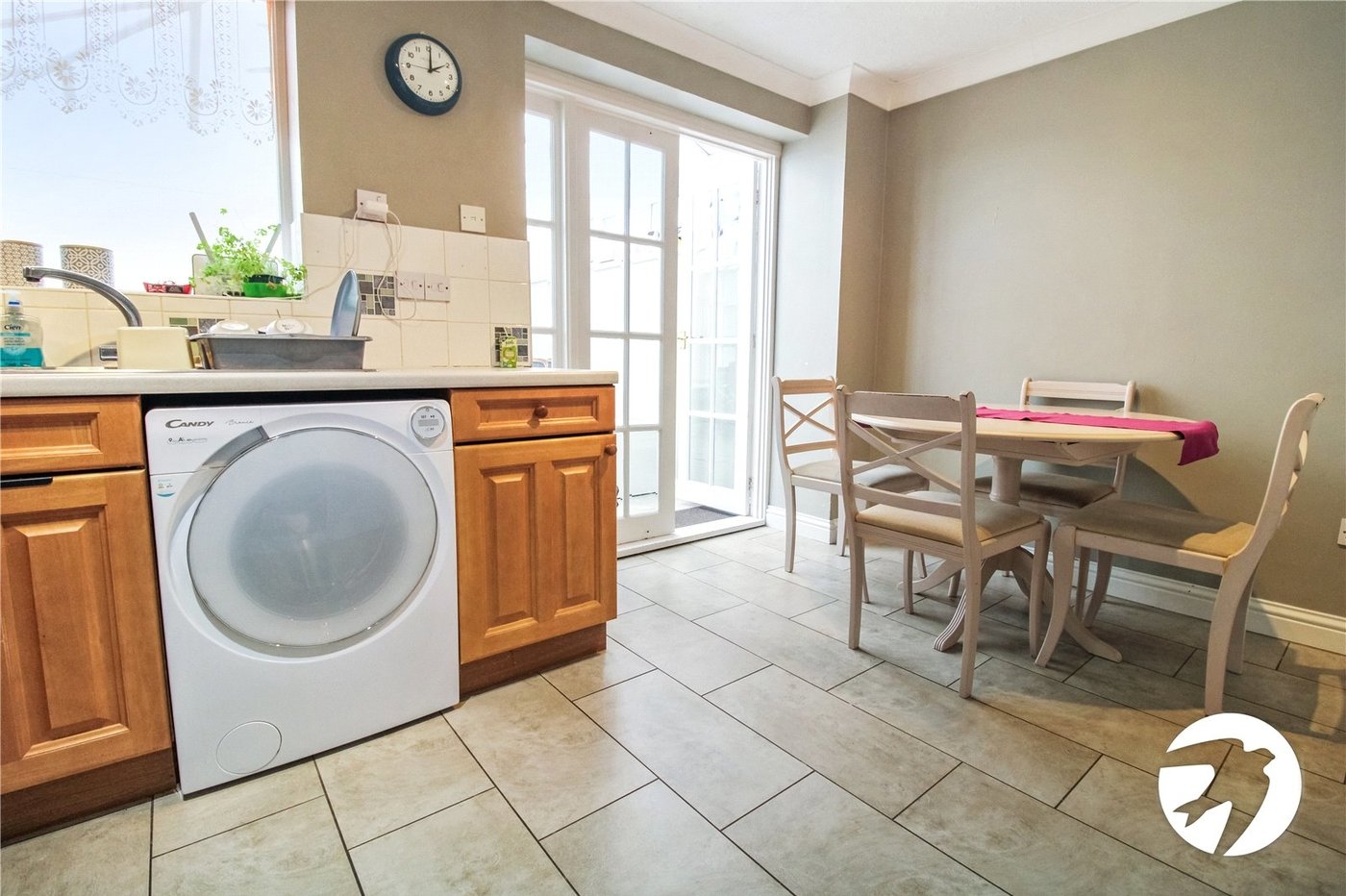 2 bedroom house to rent in Northfleet | Robinson Michael & Jackson