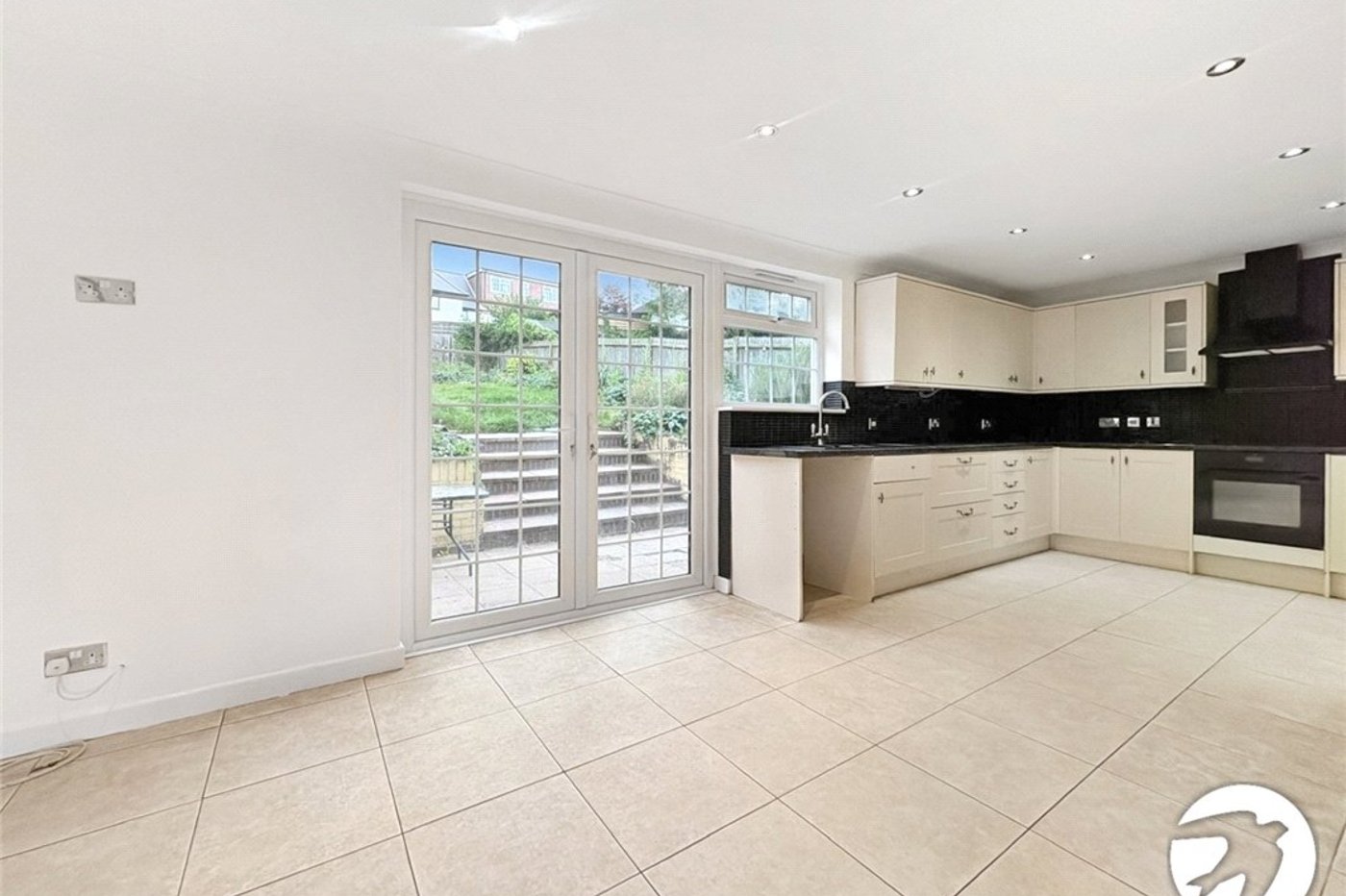4 bedroom house to rent in South Orpington | Robinson Jackson