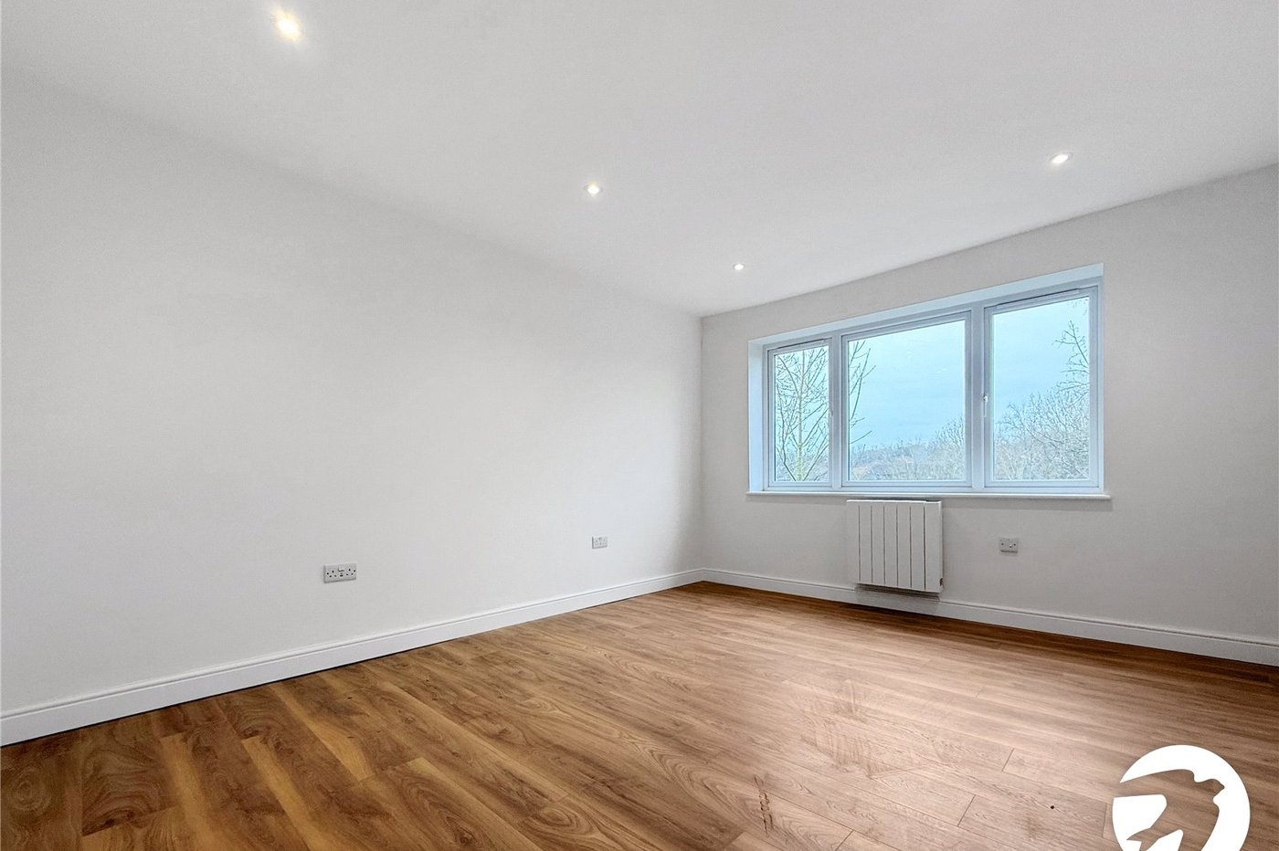 2 bedroom property to rent in Maidstone | Robinson Michael & Jackson