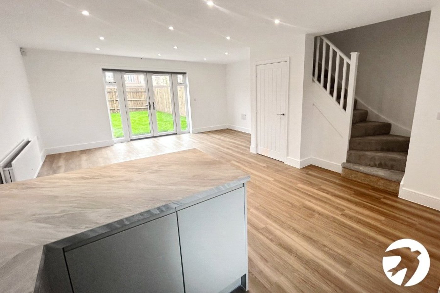 3 bedroom property to rent in Langley | Robinson Michael & Jackson