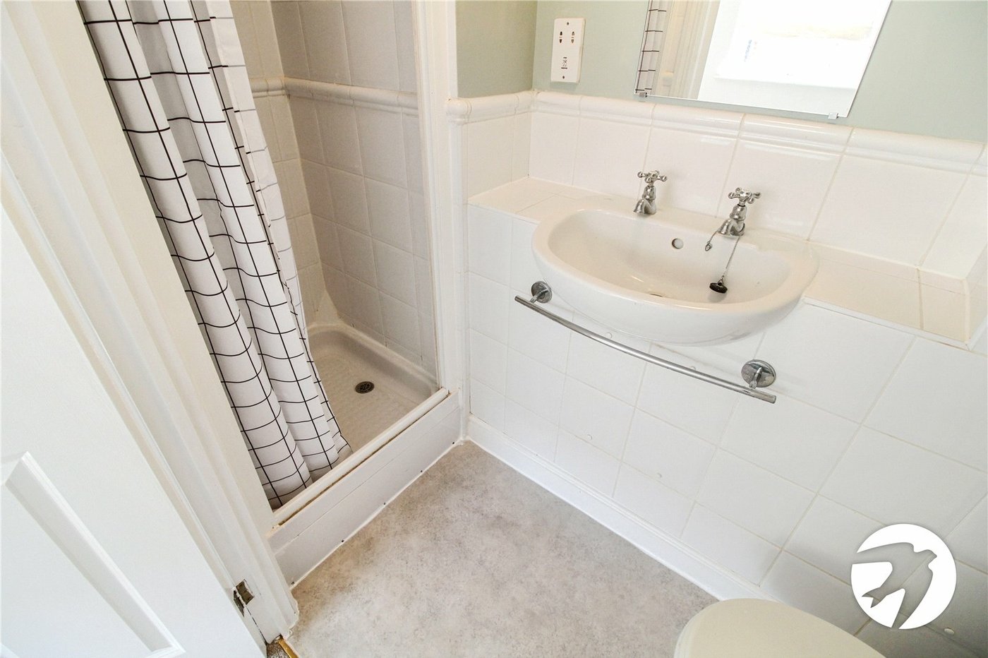 2 bedroom property to rent in West Street | Robinson Michael & Jackson