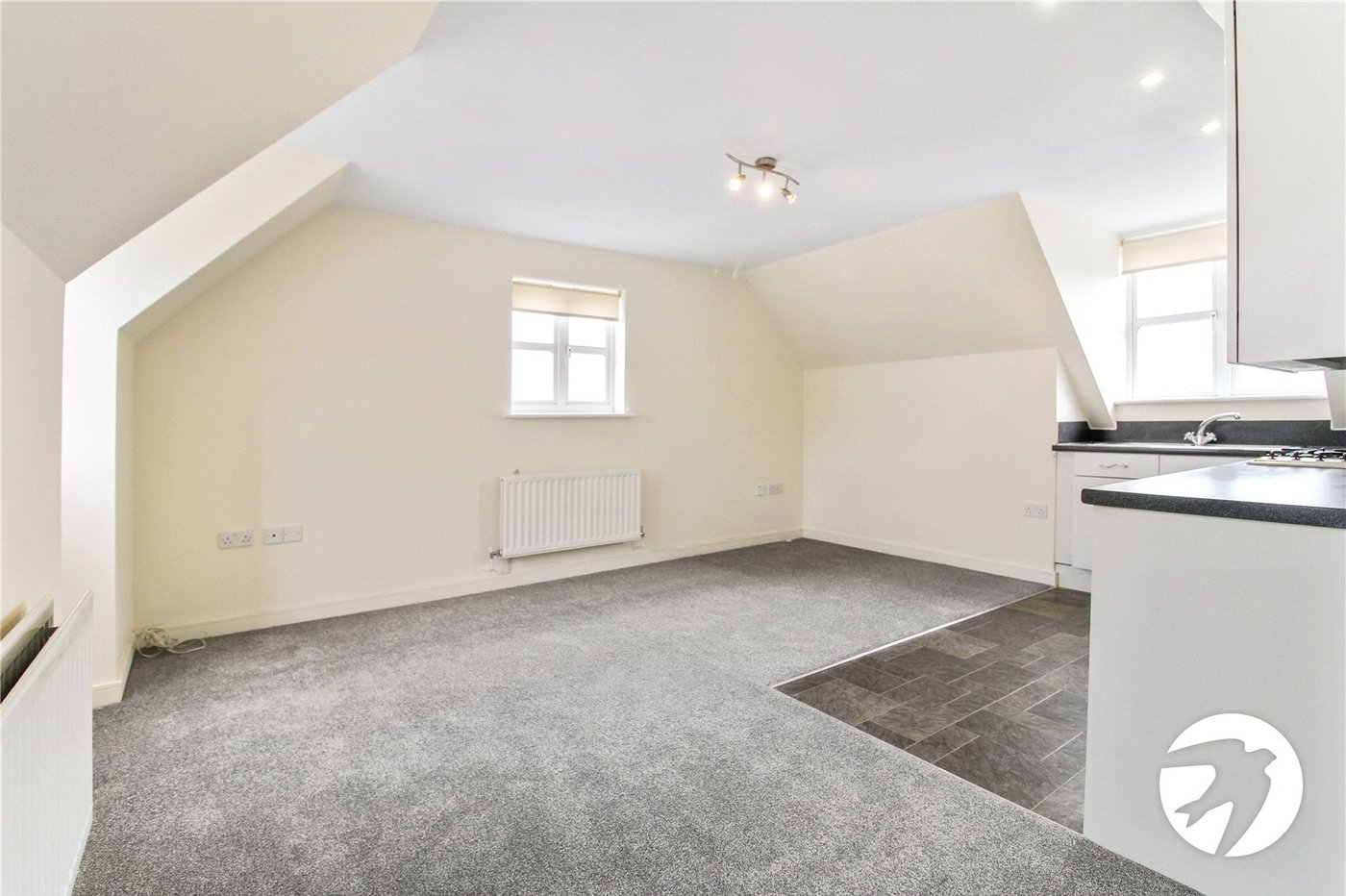 1 bedroom property to rent in Greenhithe | Robinson Michael & Jackson