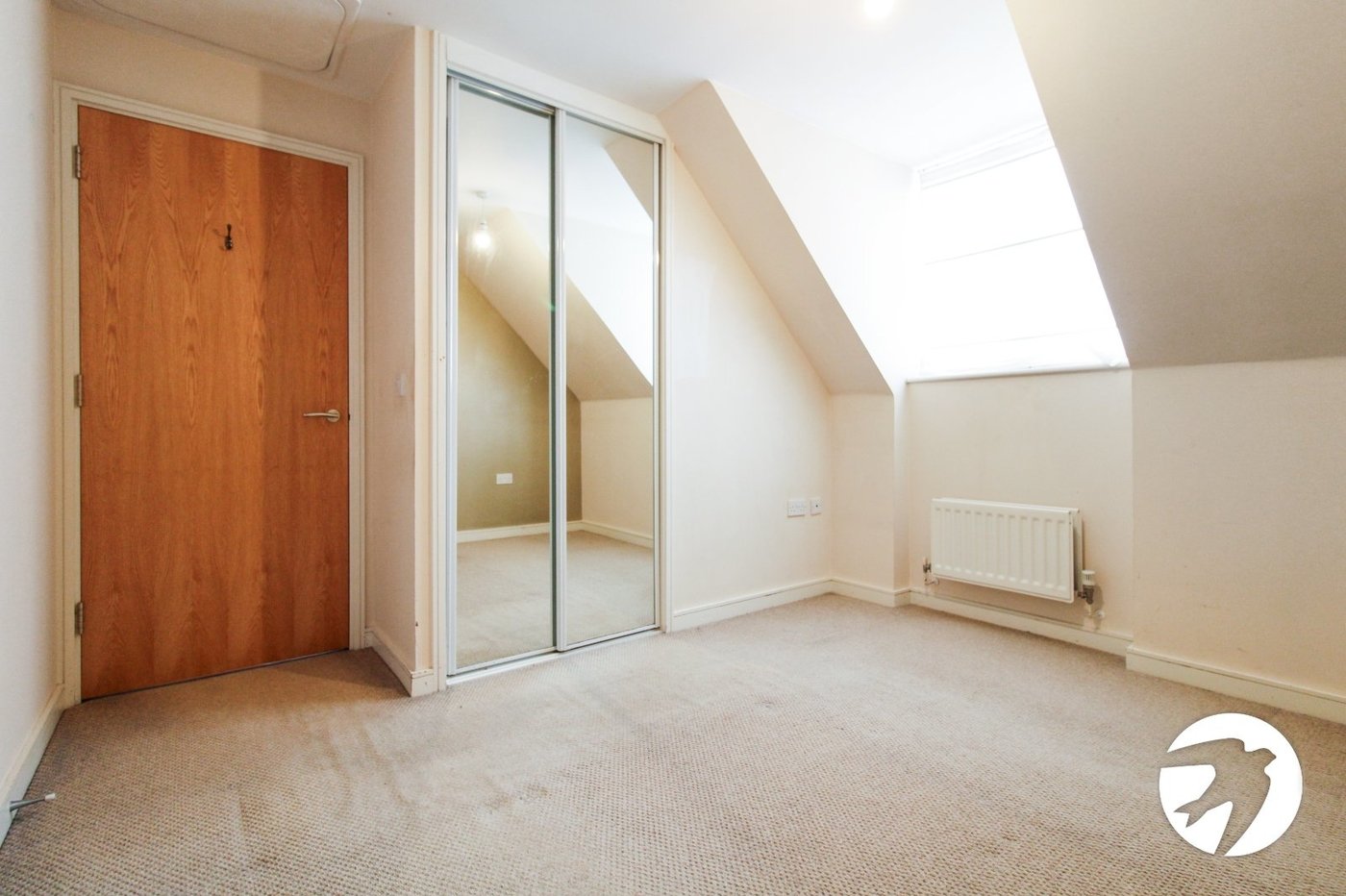 1 bedroom property to rent in Greenhithe | Robinson Michael & Jackson