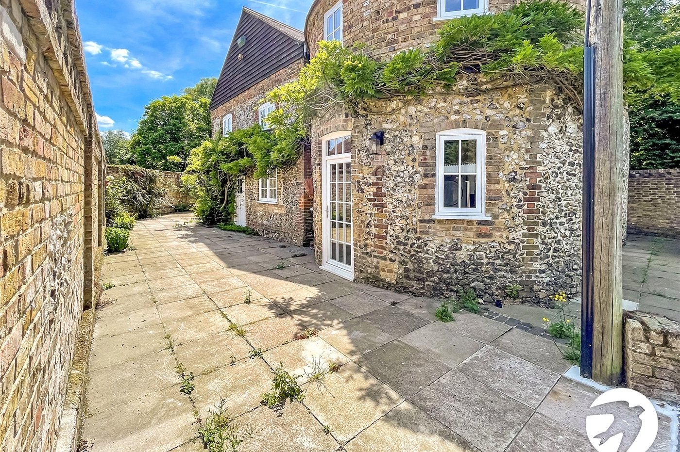 3 bedroom house to rent in Detling | Robinson Michael & Jackson