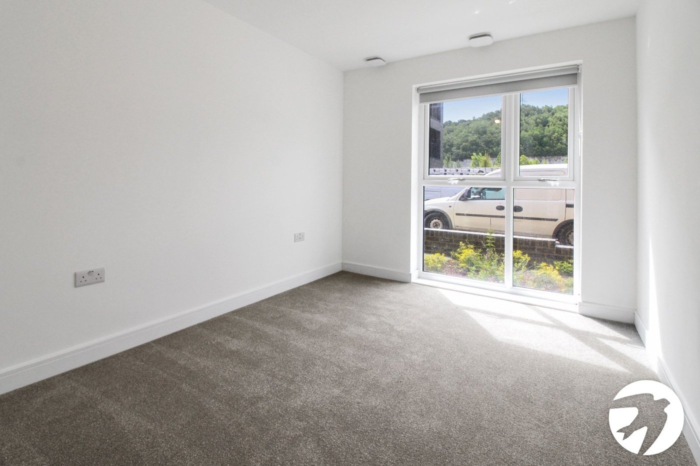 2 bedroom property to rent in Alkerden | Robinson Michael & Jackson