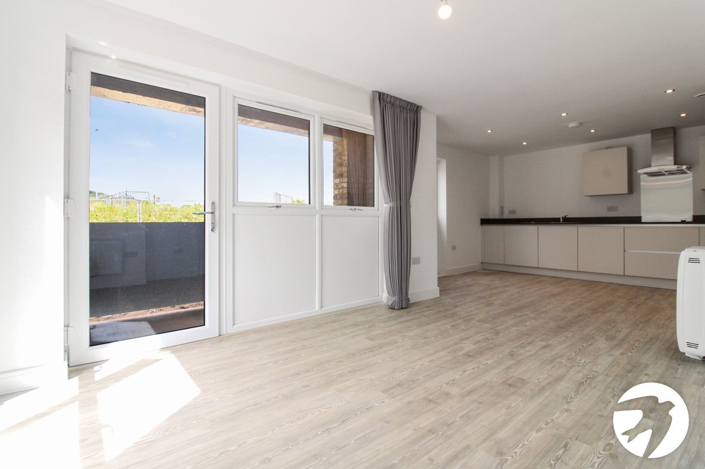 2 bedroom property to rent in Alkerden | Robinson Michael & Jackson