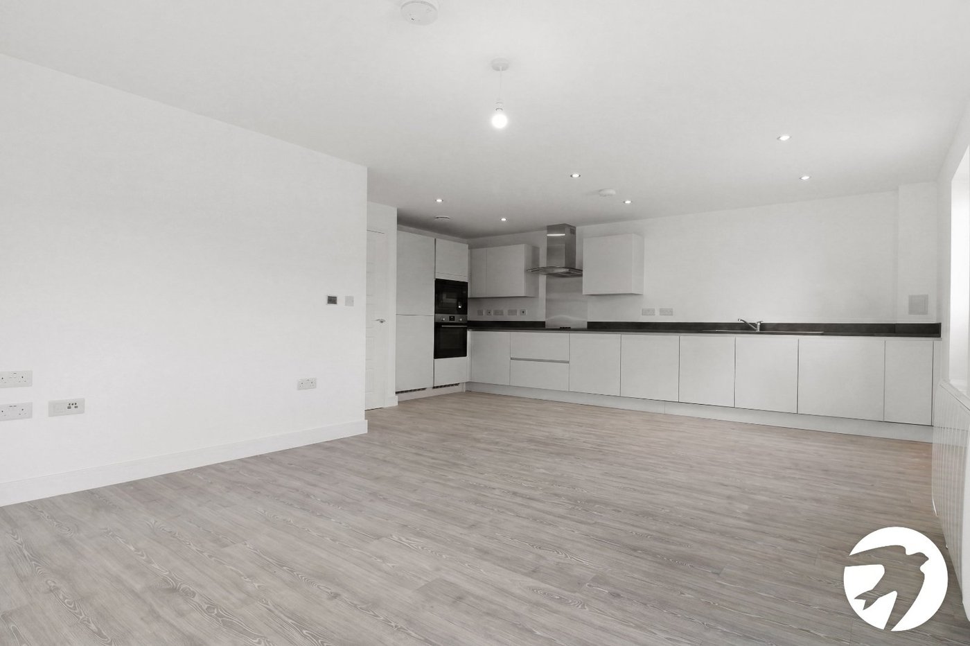 2 bedroom property to rent in Alkerden | Robinson Michael & Jackson