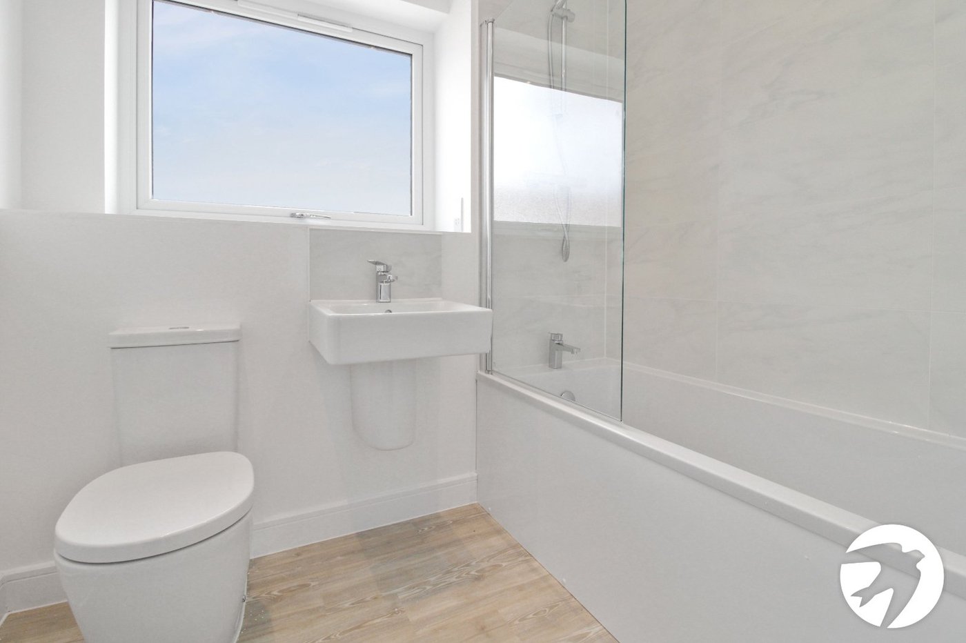 2 bedroom property to rent in Alkerden | Robinson Michael & Jackson