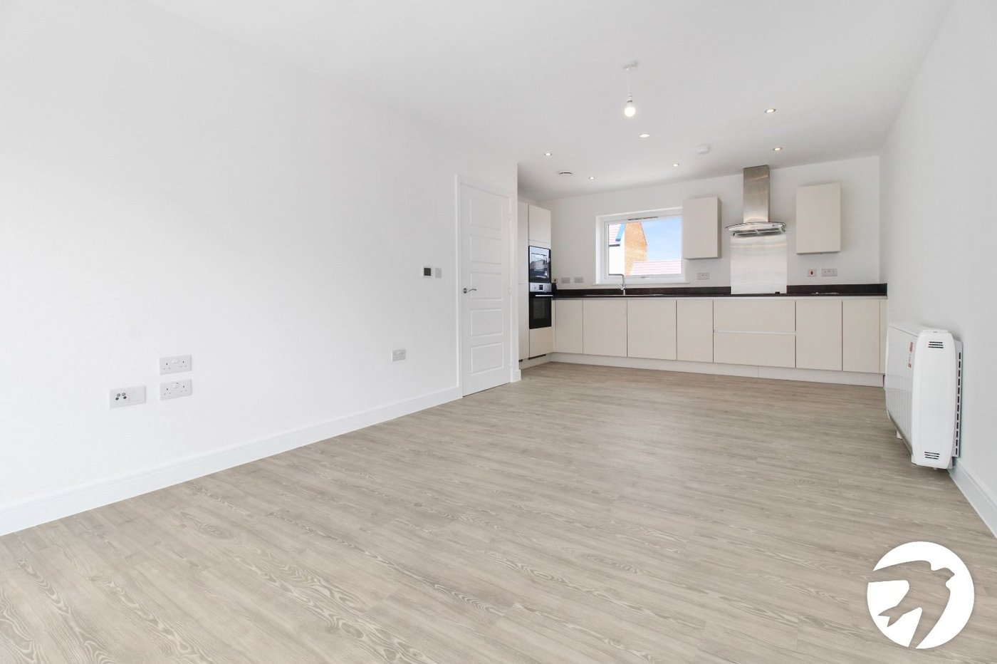 2 bedroom property to rent in Alkerden | Robinson Michael & Jackson