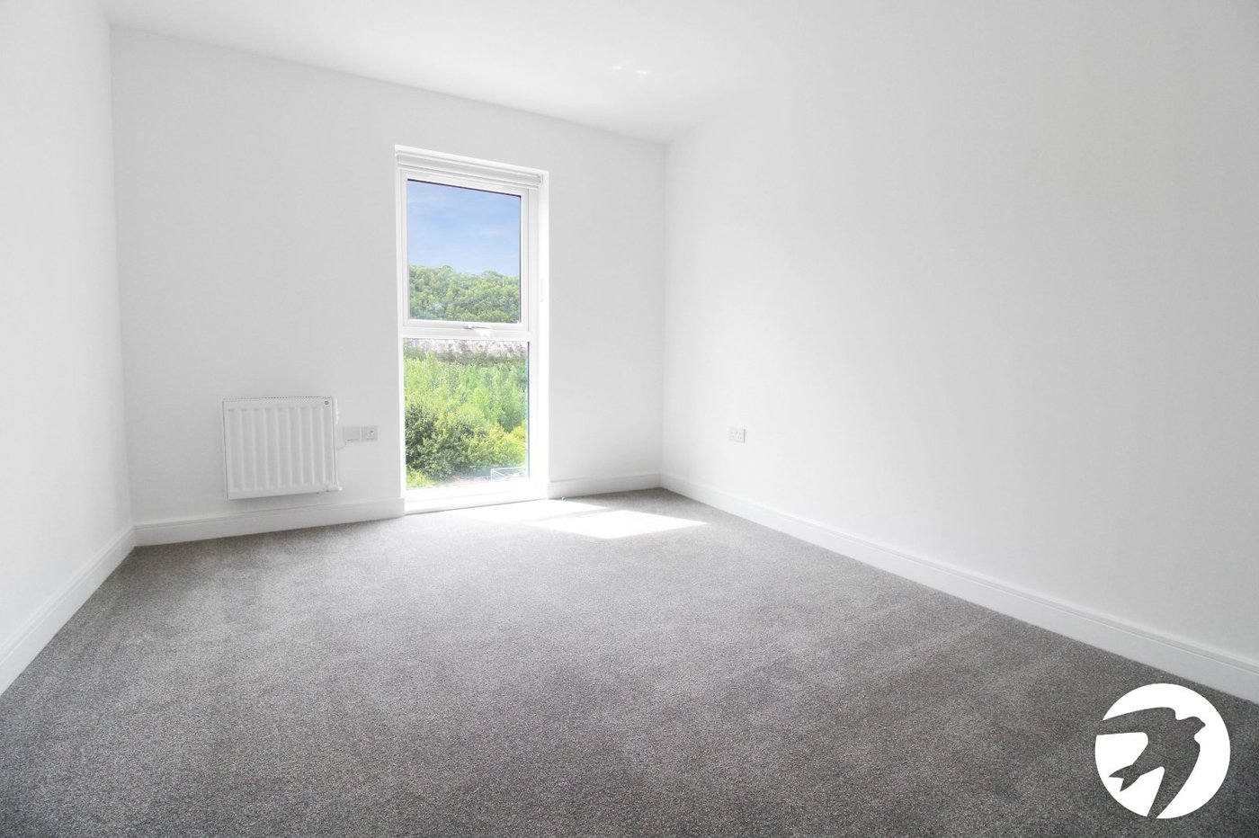 2 bedroom property to rent in Alkerden | Robinson Michael & Jackson