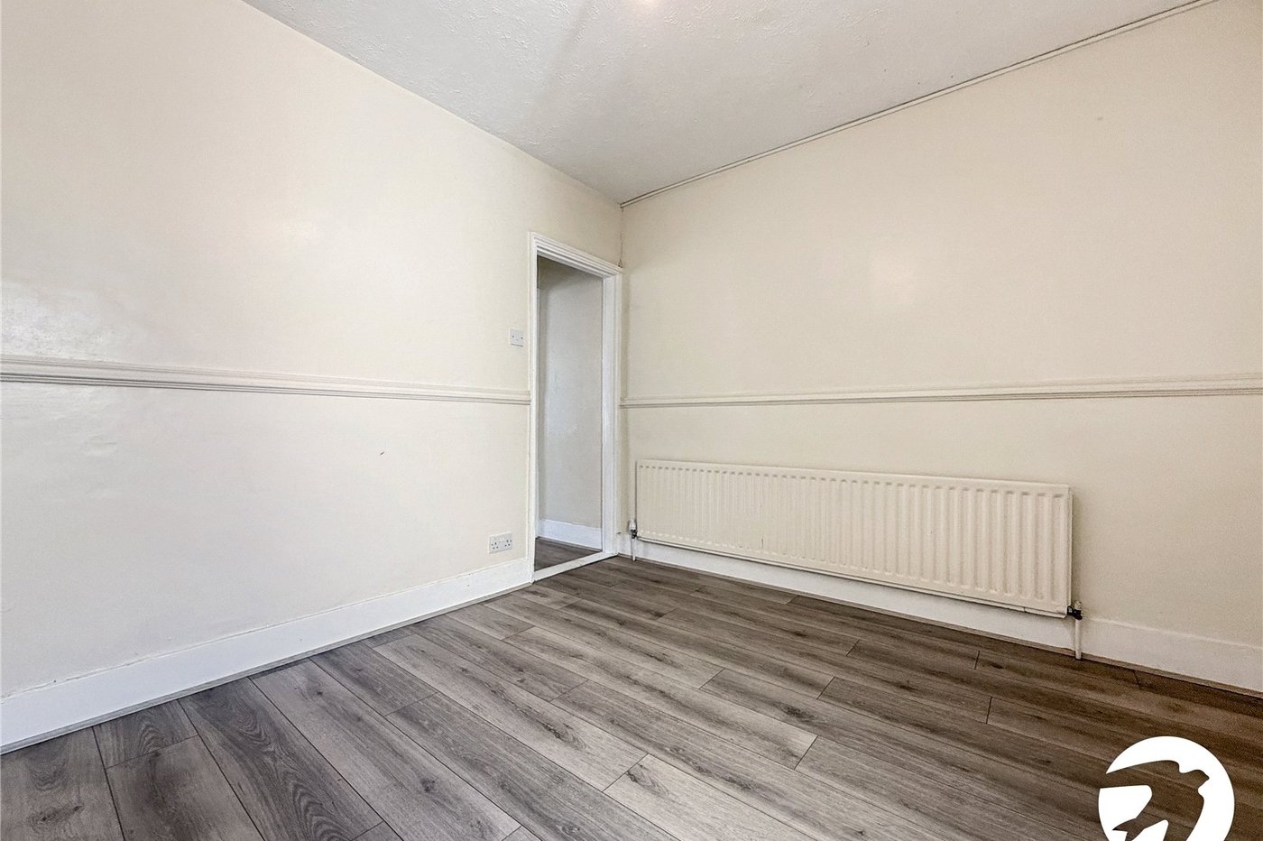 2 bedroom house to rent in Gillingham | Robinson Michael & Jackson