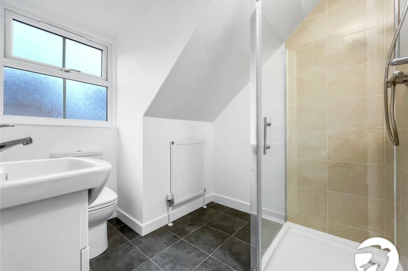 3 bedroom house to rent in Chatham | Robinson Michael & Jackson