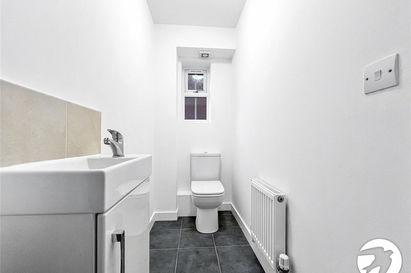 3 bedroom house to rent in Chatham | Robinson Michael & Jackson