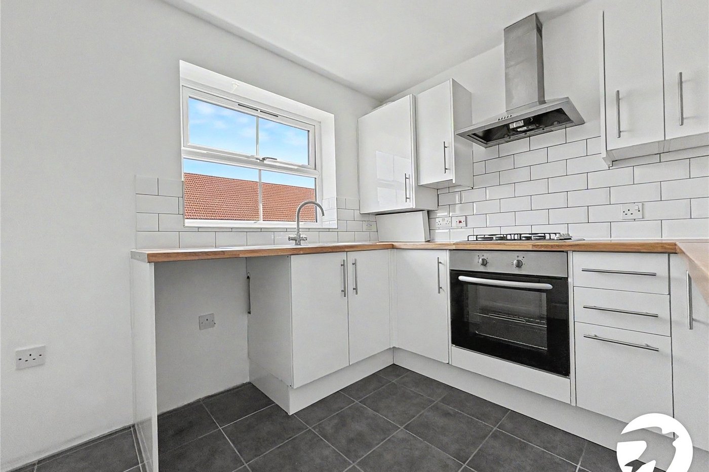 3 bedroom house to rent in Chatham | Robinson Michael & Jackson