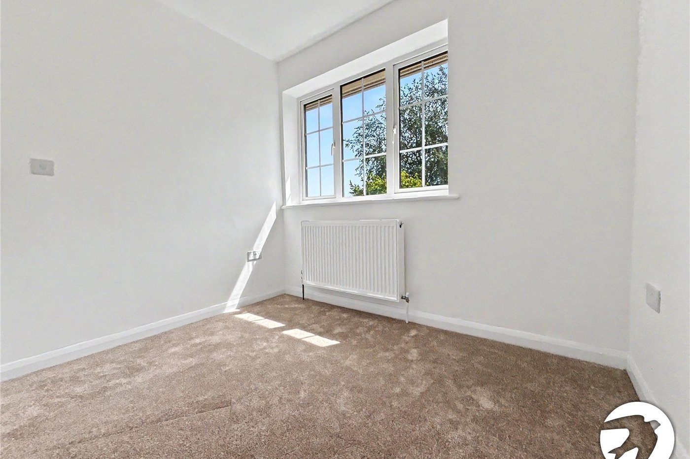 3 bedroom house to rent in Rochester | Robinson Michael & Jackson