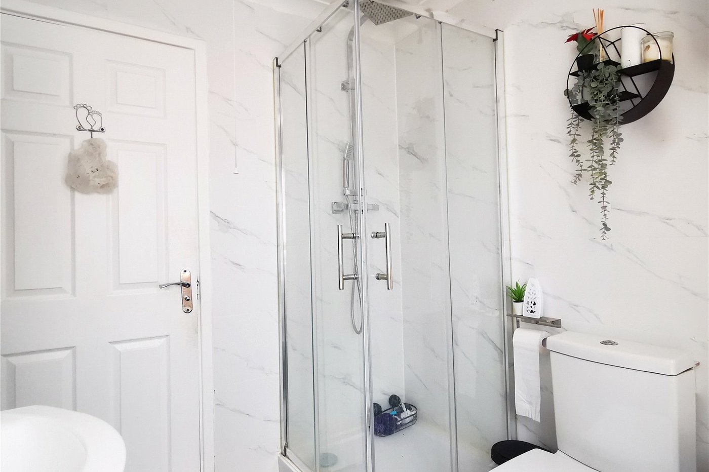 3 bedroom house to rent in Erith | Robinson Jackson