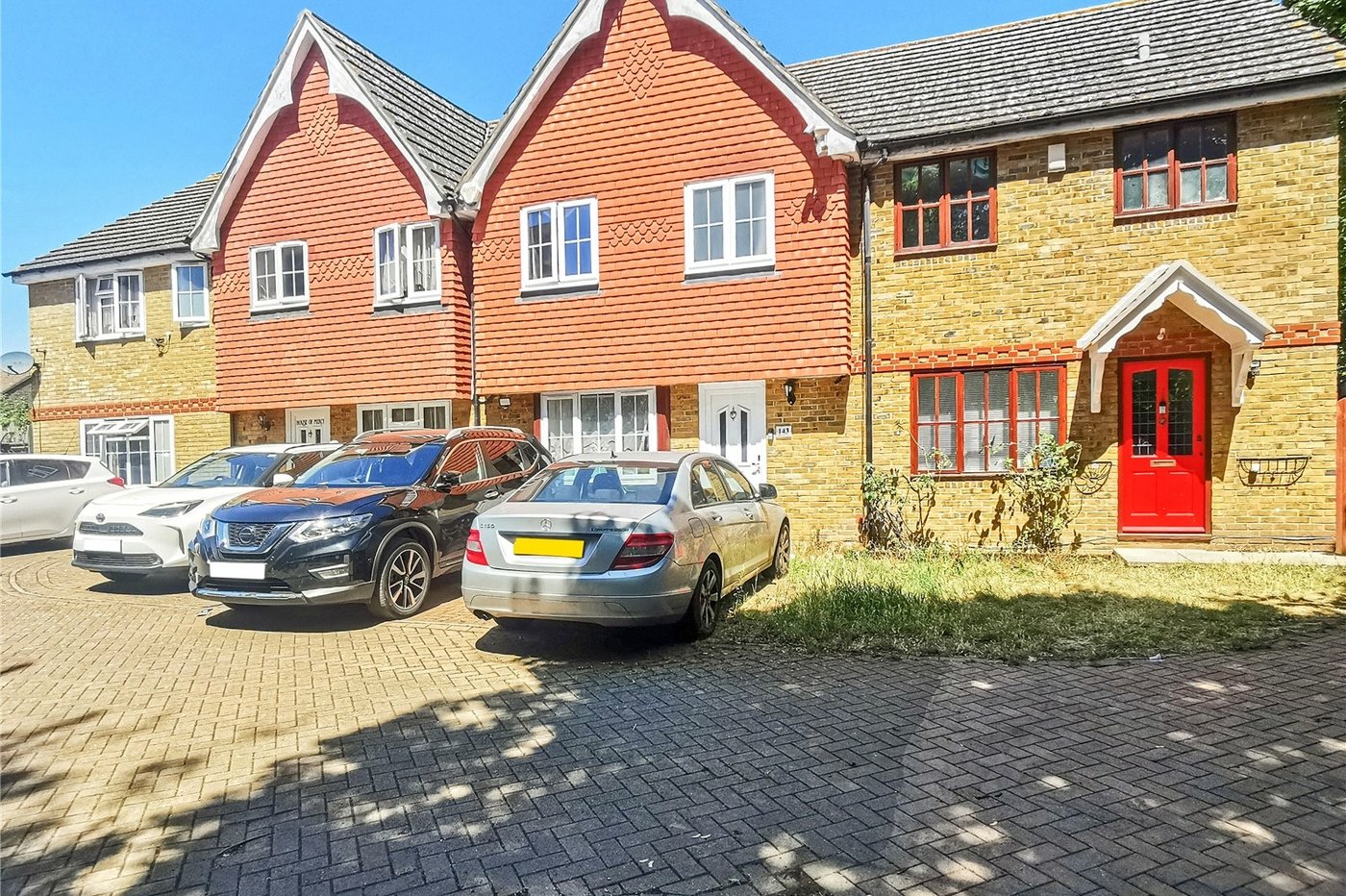 3 bedroom house to rent in Erith | Robinson Jackson