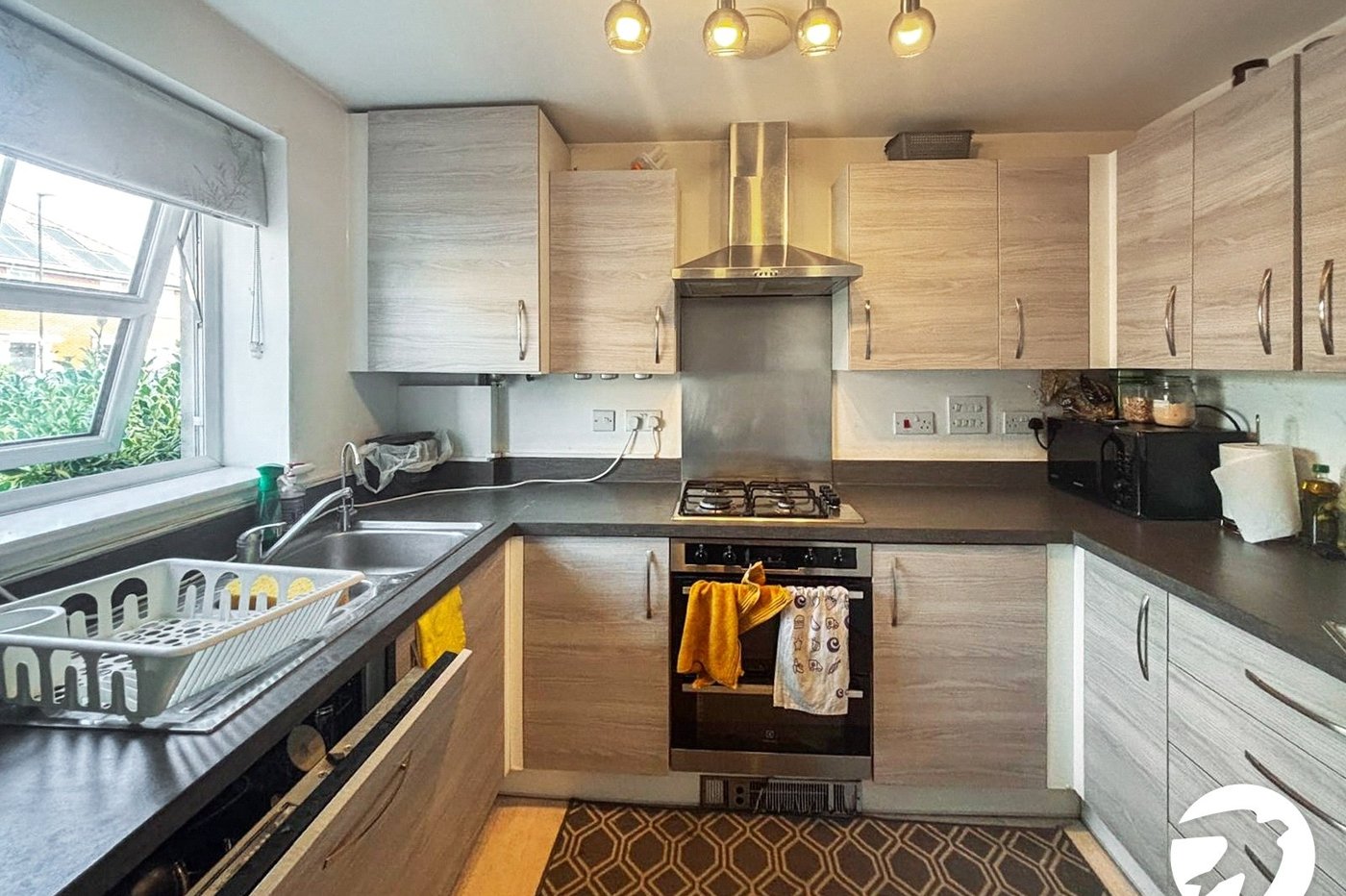 3 bedroom house to rent in Slade Green | Robinson Jackson