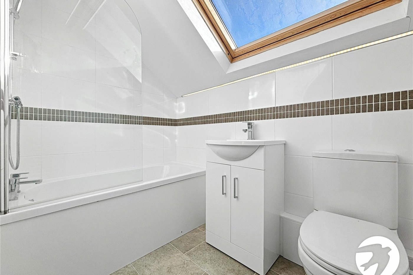 2 bedroom property to rent in Maidstone | Robinson Michael & Jackson
