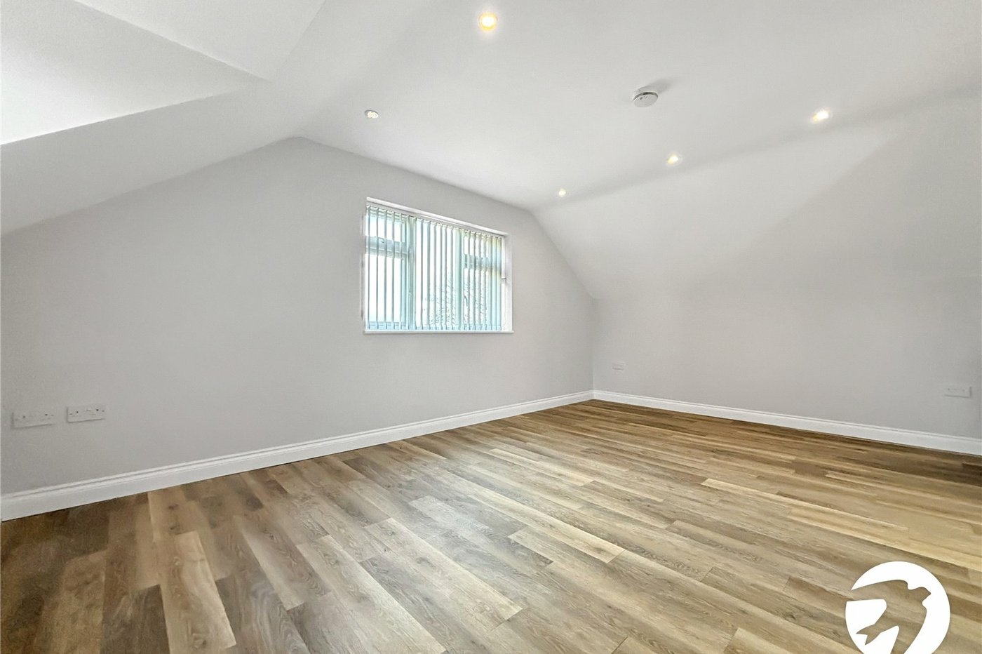 2 bedroom property to rent in Maidstone | Robinson Michael & Jackson