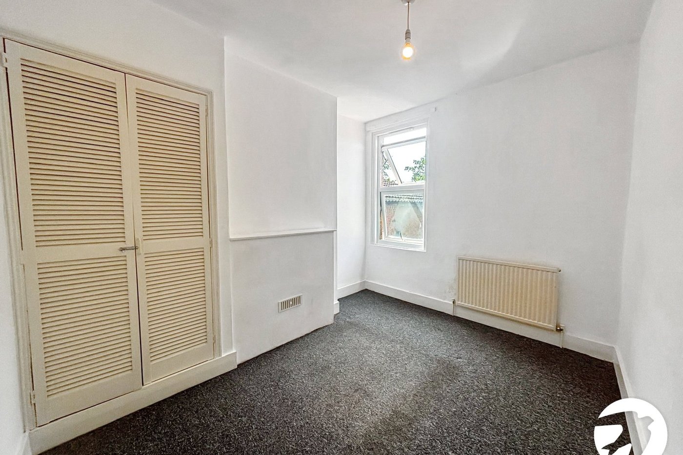 4 bedroom house to rent in Erith | Robinson Jackson