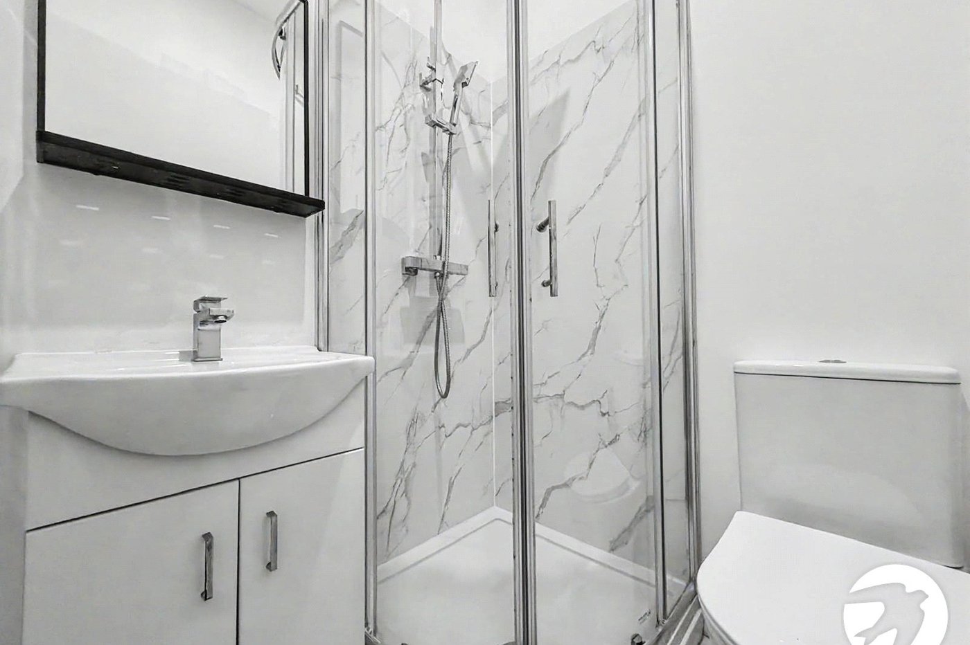 2 bedroom house to rent in London | 