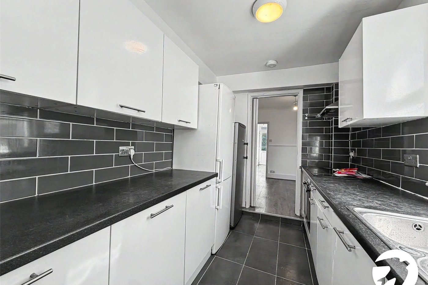 2 bedroom house to rent in Gillingham | Robinson Michael & Jackson