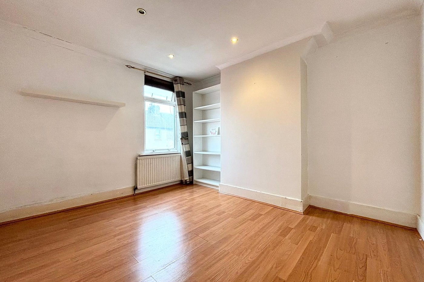 2 bedroom house to rent in Dartford | Robinson Jackson