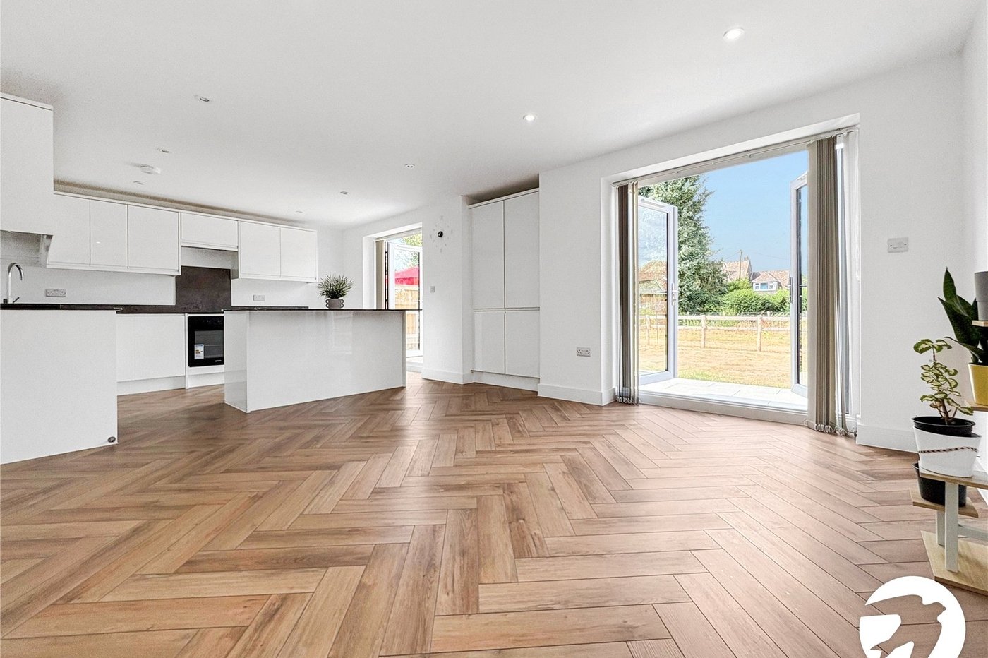 3 bedroom house to rent in Lynsted | Robinson Michael & Jackson