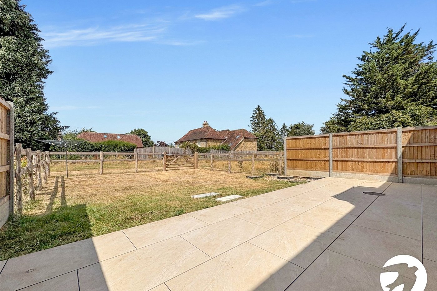 3 bedroom house to rent in Lynsted | Robinson Michael & Jackson
