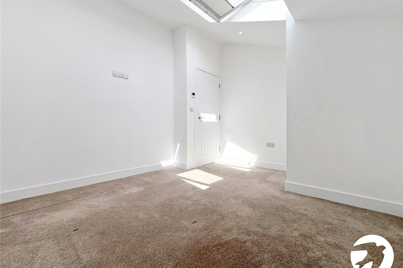 3 bedroom house to rent in Lynsted | Robinson Michael & Jackson