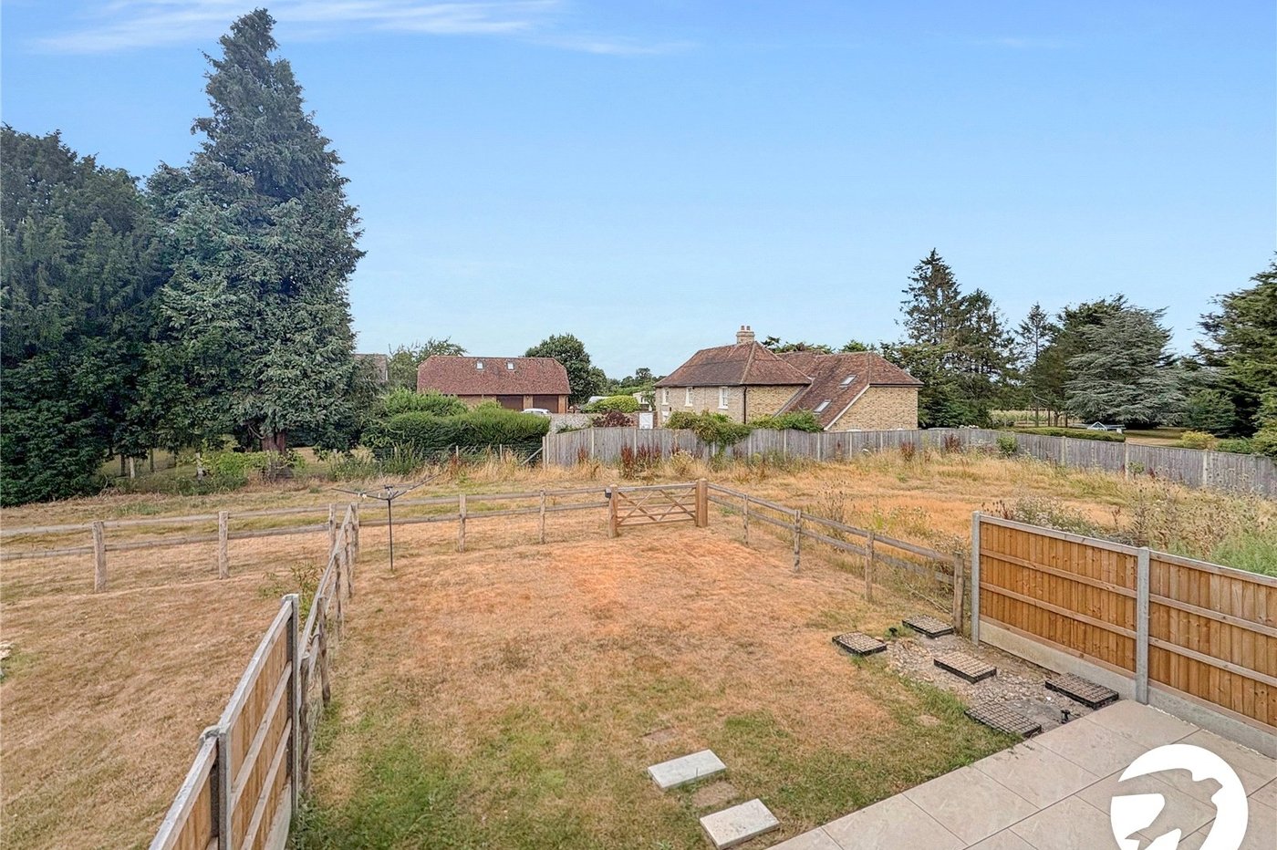 3 bedroom house to rent in Lynsted | Robinson Michael & Jackson