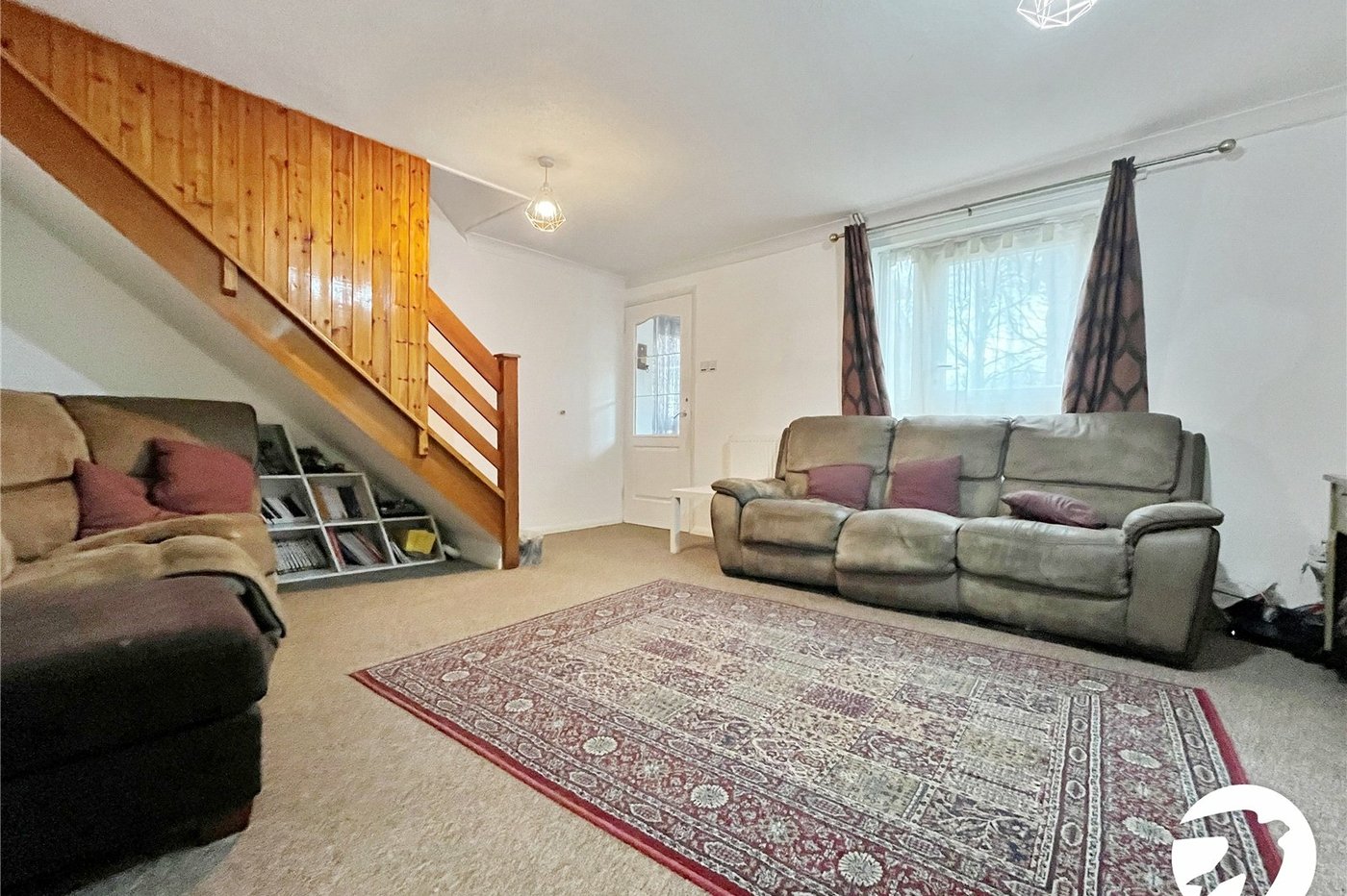 3 bedroom house to rent in Rainham | Robinson Michael & Jackson