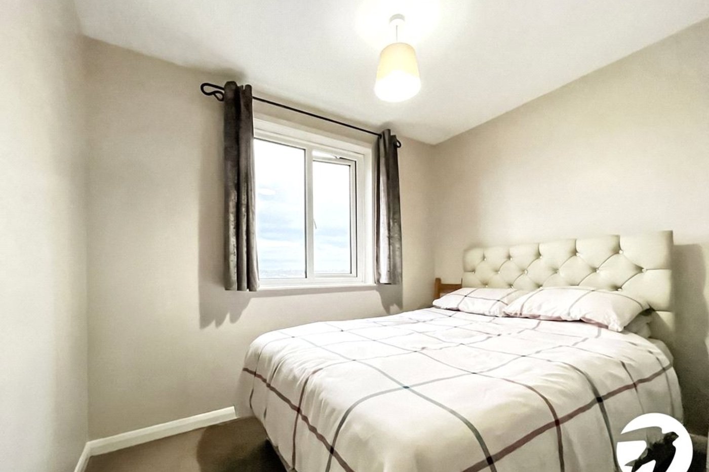 2 bedroom property to rent in Rochester | Robinson Michael & Jackson