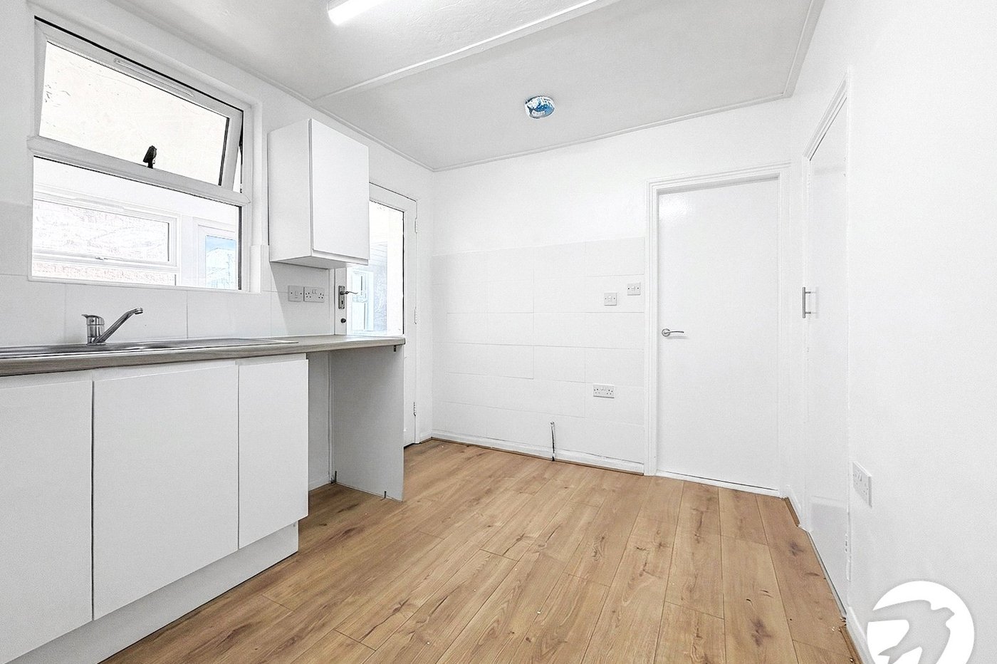 2 bedroom house to rent in Sittingbourne | Robinson Michael & Jackson